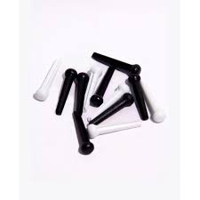 Pino Plastico Para Cordas Max Music ER-1 Preto / branco