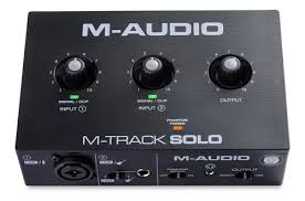 Interface de Audio M-Audio M-Track Solo USB de 2 Canais